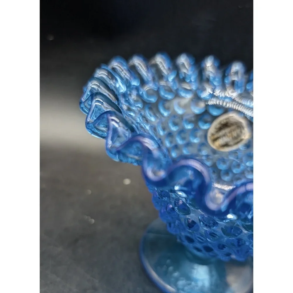 Kanawha blue glass